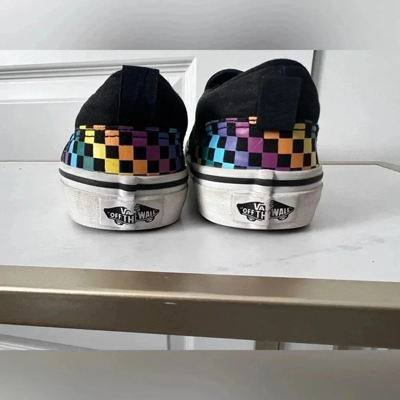 Vans | Off The Wall  Kids Slip On Rainbow Sneakers | Size 3 - Picture 8 of 11